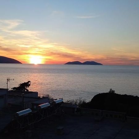 Views Of Vlore - Lunarossa Luaran gambar